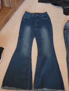 Women's Dark Blue Flared Jeans - Classic High-Rise Style